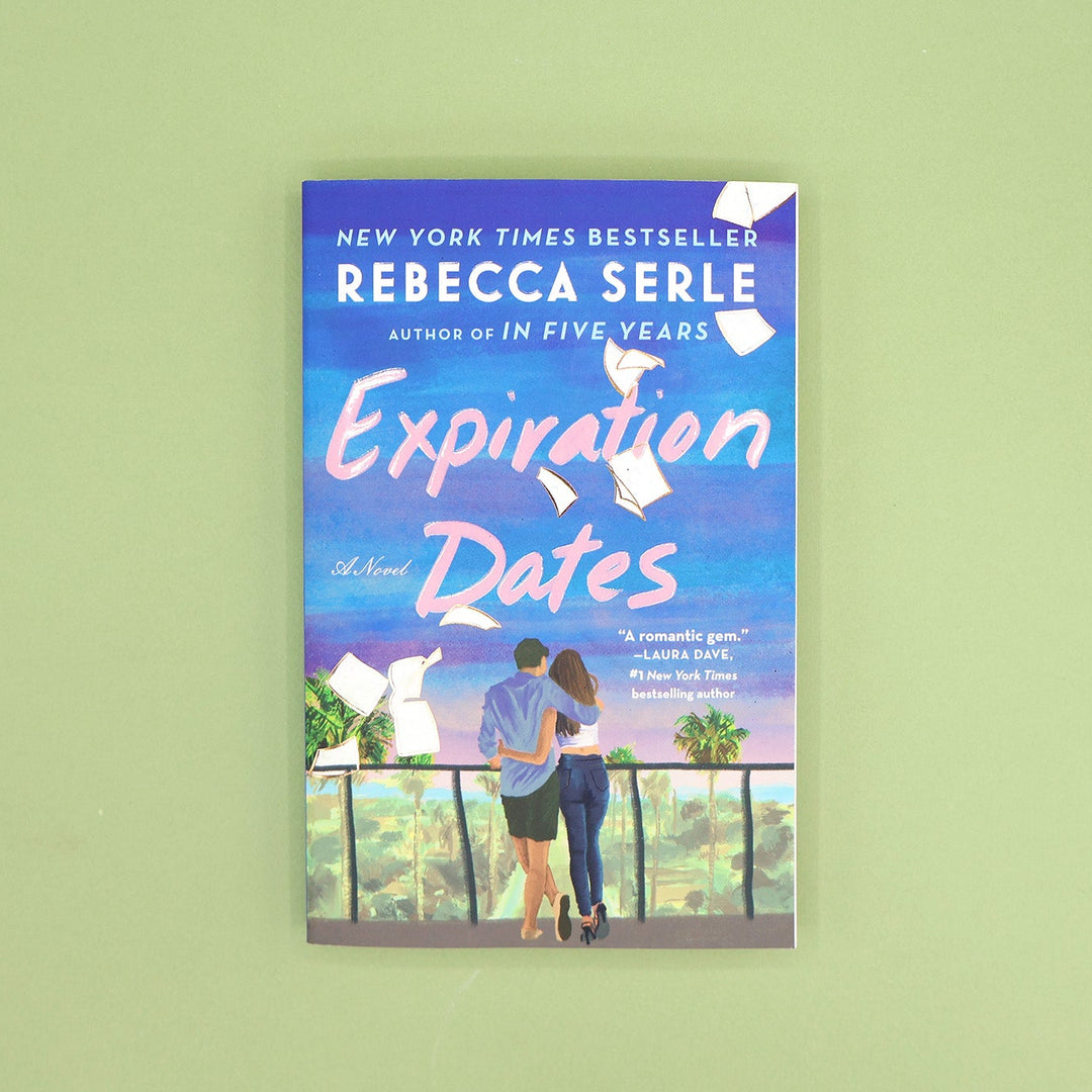 Book cover of 'Expiration Dates' by Rebecca Serle on a green background