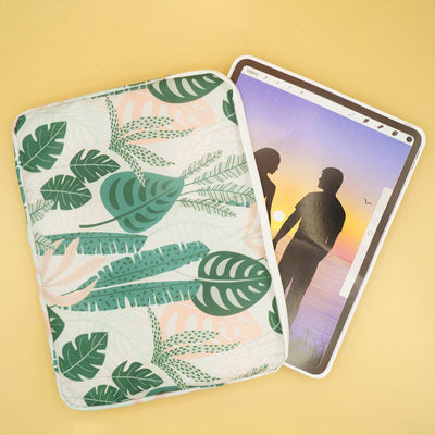 The Matchmaking Disaster - Tablet Sleeve